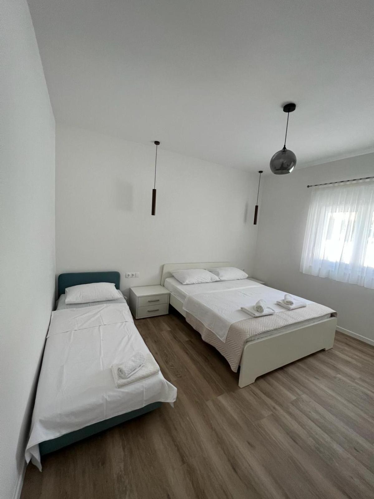 Apartments Mamma Mia Orebic Bagian luar foto